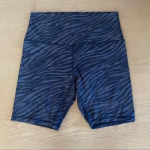 Lululemon 8” align shorts